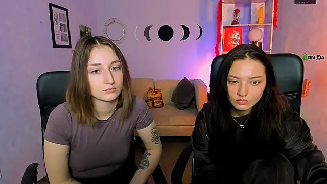 eva smiith  online show from April 10, 5:47 am