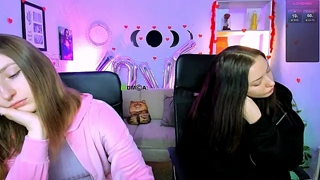 eva smiith  online show from February 13, 6:35 am