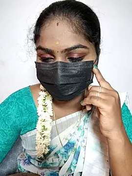 Snapshot of Tamil_Princess12 chatting on June 16, 7:19 am Tamil Princess12 online show from June 16, 7:19 am