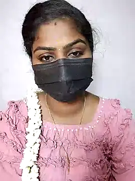Snapshot of Tamil_Princess12 chatting on June 18, 6:12 am Tamil Princess12 online show from June 18, 6:12 am