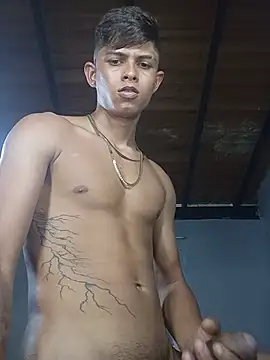 Snapshot of God_Eros_23cm chatting on June 23, 3:04 am God Eros 23cm online show from June 23, 3:04 am