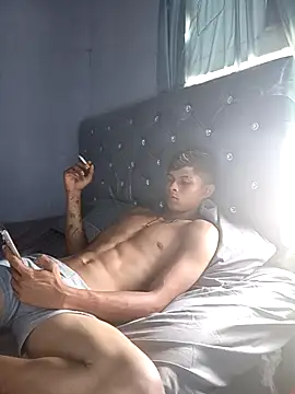 God Eros 23cm online show from March 14, 4:24 pm