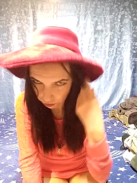 evavip8 online show from September 17, 8:55 pm