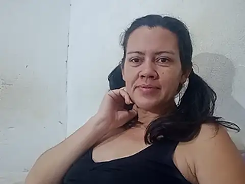 Snapshot of BrenoAvelar chatting on July 5, 4:19 am BrenoAvelar online show from July 5, 4:19 am