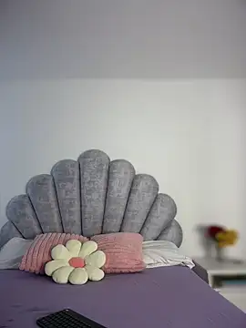 emma-conti2 online show from October 27, 3:02 pm