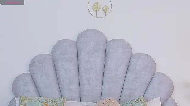 emma-conti2 online show from April 14, 2:44 pm