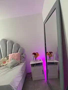 emma-conti2 online show from October 18, 2:08 pm