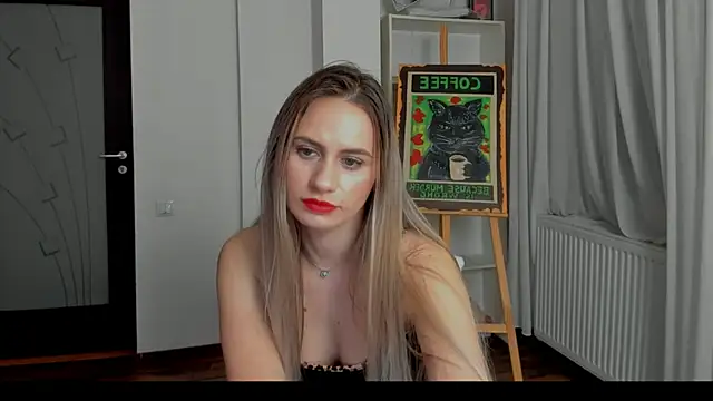 Snapshot of Peachie99 chatting on October 24, 9:47 pm Peachie99 online show from October 24, 9:47 pm