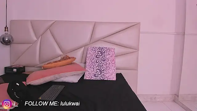 lulukawai16 online show from April 2, 7:09 pm