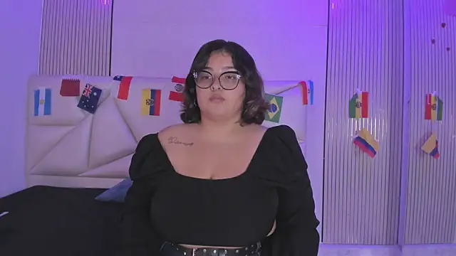 Snapshot of lulukawai16 chatting on July 1, 7:03 pm lulukawai16 online show from July 1, 7:03 pm