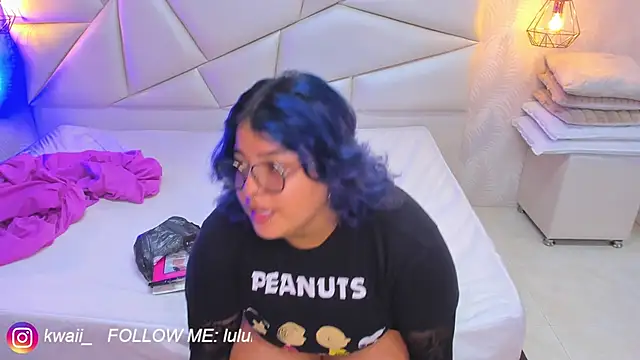 lulukawai16 online show from November 15, 7:07 pm