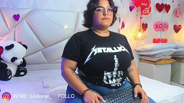 lulukawai16 online show from February 18, 7:10 pm