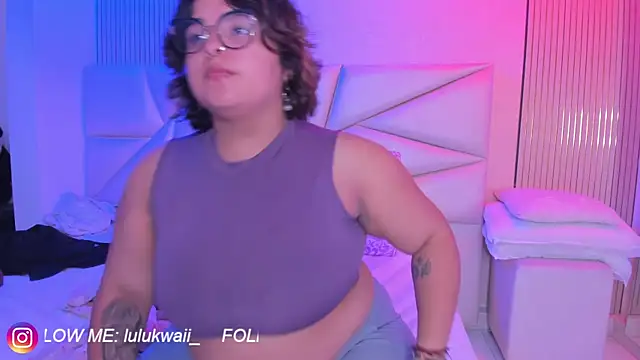 lulukawai16 online show from April 15, 7:18 pm