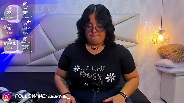 lulukawai16 online show from December 17, 7:08 pm