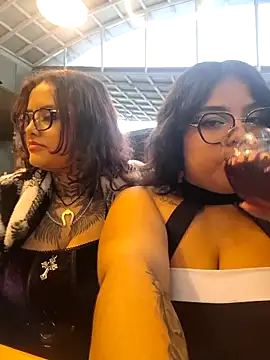 lulukawai16 online show from December 21, 10:21 pm