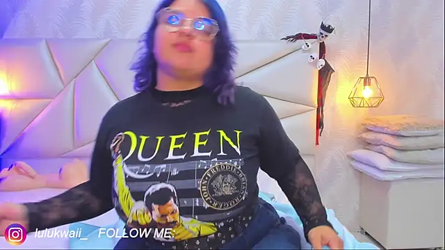 lulukawai16 online show from October 29, 7:13 pm