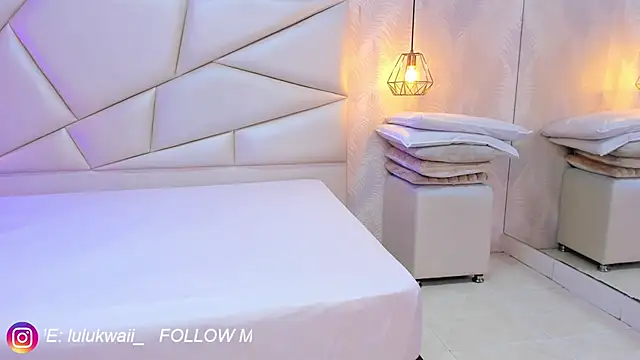 lulukawai16 online show from November 18, 7:28 pm