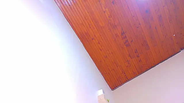 RiriiBrunette   online show from December 17, 7:52 pm