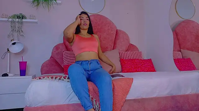 RiriiBrunette   online show from February 5, 8:04 pm