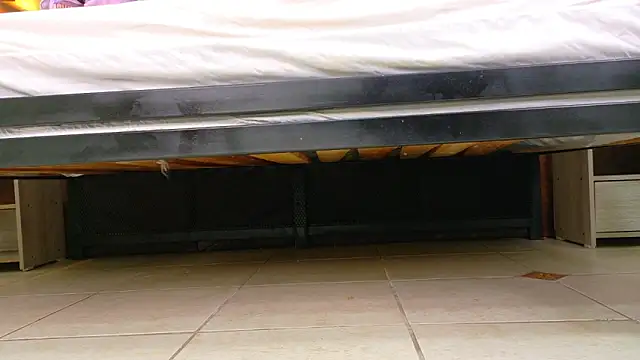 RiriiBrunette   online show from February 14, 8:31 pm