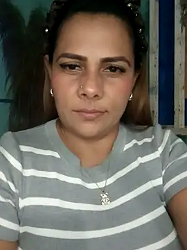 camila rogue online show from September 28, 2:07 am