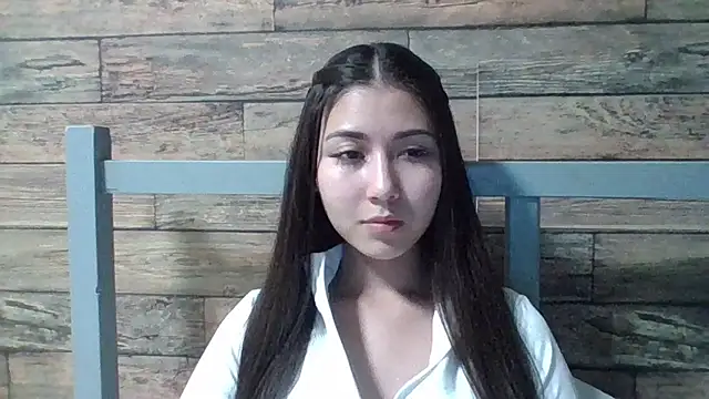 Virginia Hicks online show from October 2, 7:17 pm