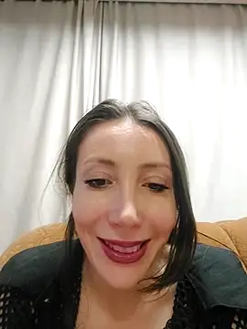 HellaryTourent online show from February 16, 5:22 pm