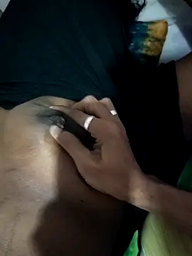 Snapshot of samadi18 chatting on March 3, 6:37 pm samadi18 online show from March 3, 6:37 pm