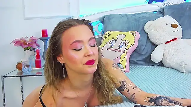 EvaMenders online show from March 11, 2:55 pm