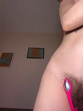 Bambi-Live online show from December 1, 7:59 pm