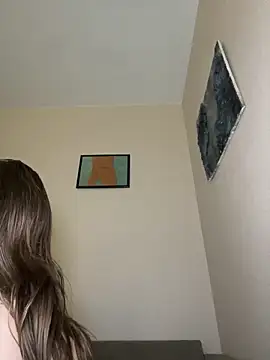 Bambi-Live online show from October 25, 6:52 pm