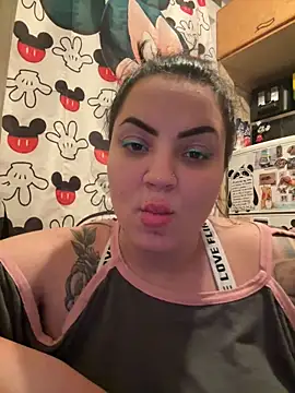 sexybunny18255 online show from February 22, 8:43 pm