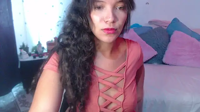 mia blue01 online show from September 27, 5:19 pm