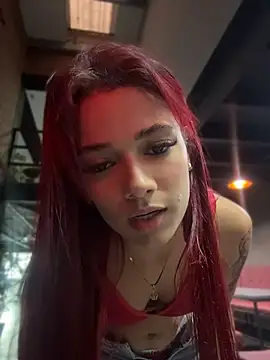 Snapshot of amber_sparkle chatting on June 1, 2:28 pm amber sparkle online show from June 1, 2:28 pm