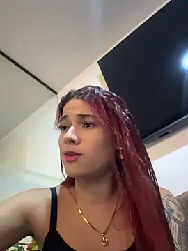 Snapshot of amber_sparkle chatting on June 27, 12:22 pm amber sparkle online show from June 27, 12:22 pm