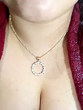 Snapshot of Queen-15 chatting on March 4, 3:14 am Queen-15 online show from March 4, 3:14 am