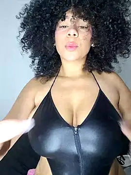 Snapshot of Yerystar chatting on November 11, 10:21 am Yerystar online show from November 11, 10:21 am