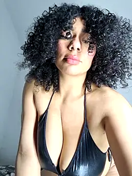 Snapshot of Yerystar chatting on October 25, 11:05 pm Yerystar online show from October 25, 11:05 pm