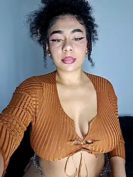 Snapshot of Yerystar chatting on November 1, 10:58 pm Yerystar online show from November 1, 10:58 pm