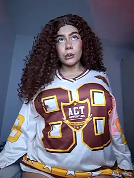 Snapshot of Yerystar chatting on March 1, 8:14 am Yerystar online show from March 1, 8:14 am