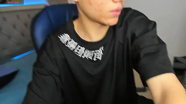 Snapshot of SamBlack_ chatting on February 27, 7:35 pm SamBlack online show from February 27, 7:35 pm