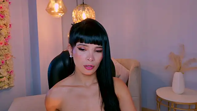 AgathaKondo  online show from February 5, 7:32 pm