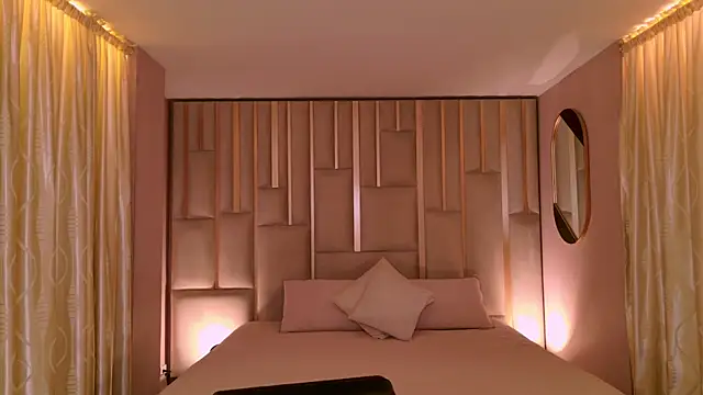 AgathaKondo  online show from October 24, 7:24 pm