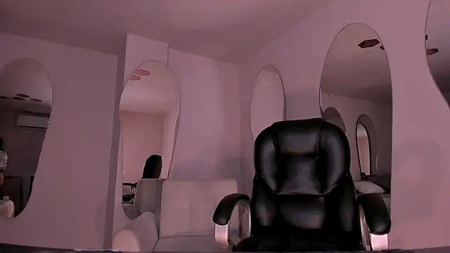 AgathaKondo  online show from February 13, 9:37 pm