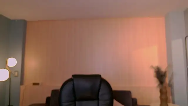 AgathaKondo  online show from December 15, 1:22 am