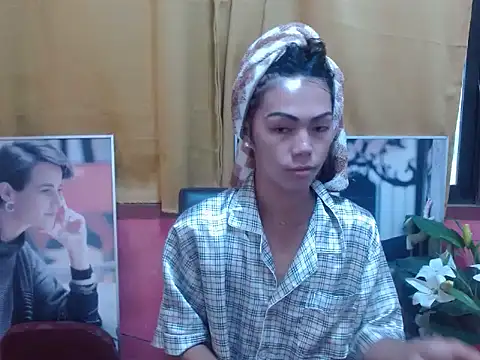 Snapshot of miss_carlas chatting on November 6, 10:25 pm miss carlas online show from November 6, 10:25 pm