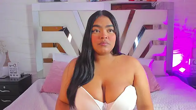 RileyDolly online show from September 10, 9:03 pm
