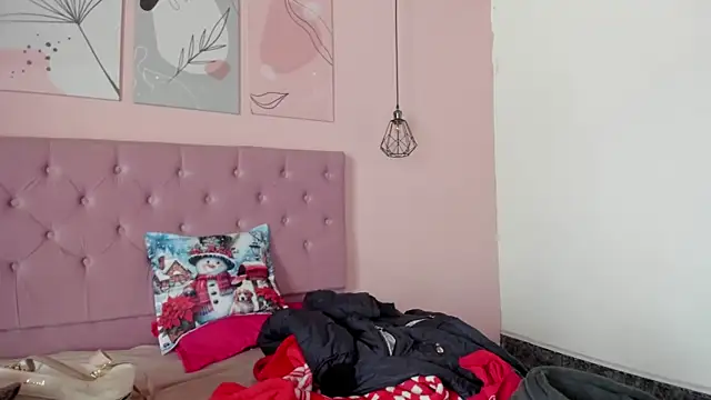 ATENA JB online show from December 21, 6:20 pm