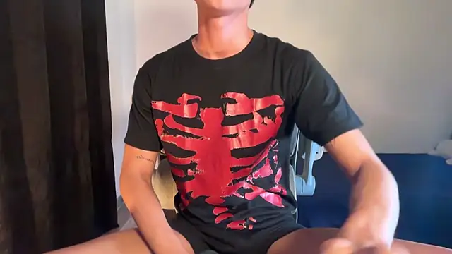 Snapshot of Angel_bunny2 chatting on November 14, 3:21 am Angel bunny2 online show from November 14, 3:21 am