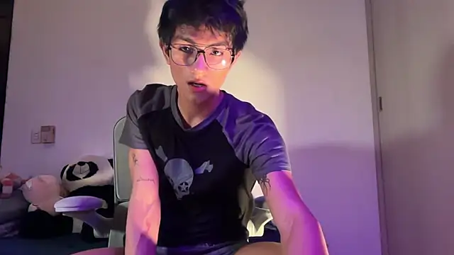 Snapshot of Angel_bunny2 chatting on September 11, 1:16 am Angel bunny2 online show from September 11, 1:16 am